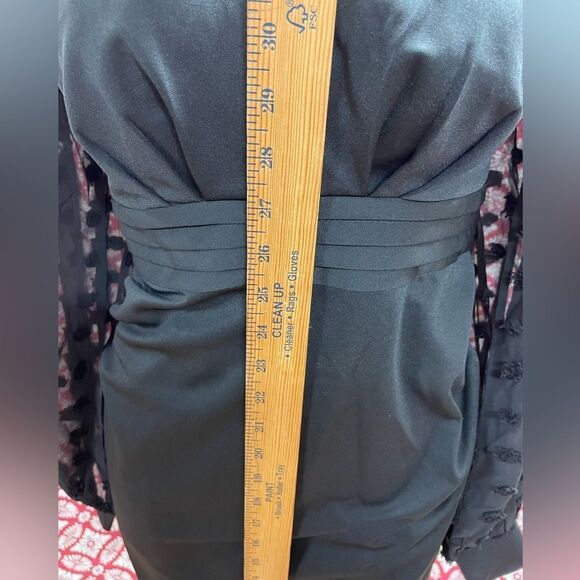 Black Cocktails Dress - Picture 10 of 13